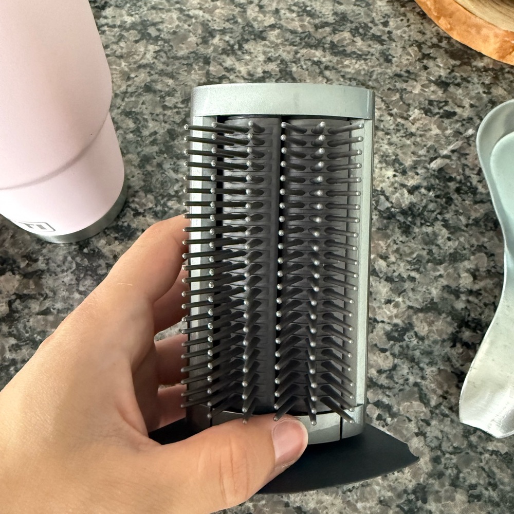 Dyson Airwrap Tool